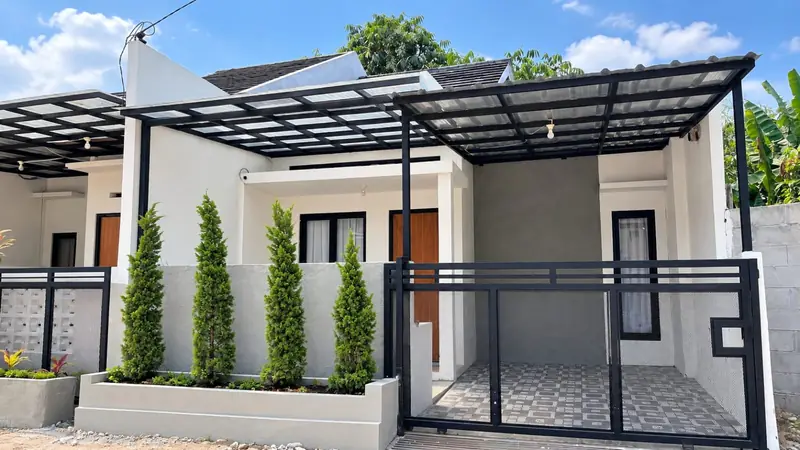 Canopy rangka besi di carport rumah Z Land Katapang